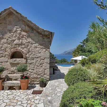 Relax - Makarska Exklusiv Villa *